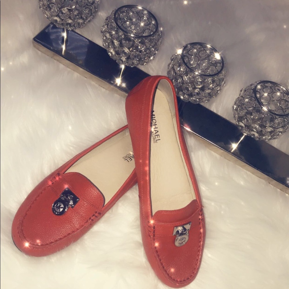 BRAND NEW MICHAEL KORS LOAFER